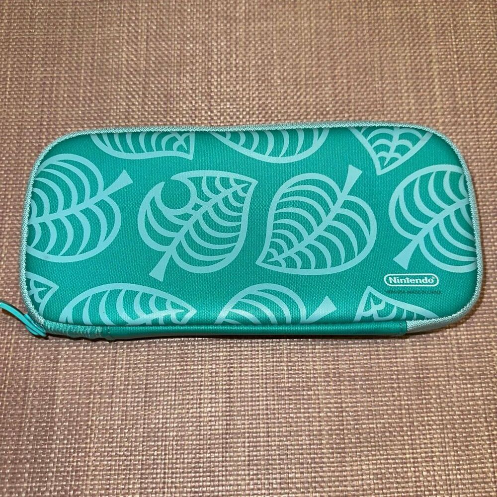 Nintendo Switch Lite Animal Crossing Aloha Leaf Zipper Case Green White GUC